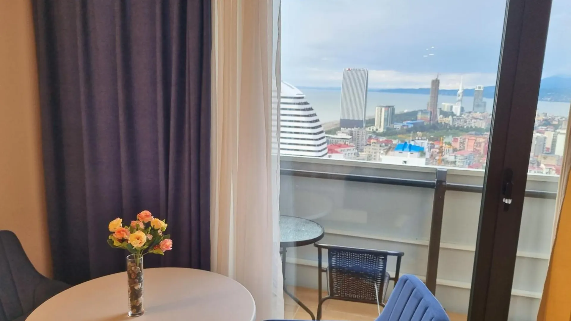 Dan Luxury Apartment Batum